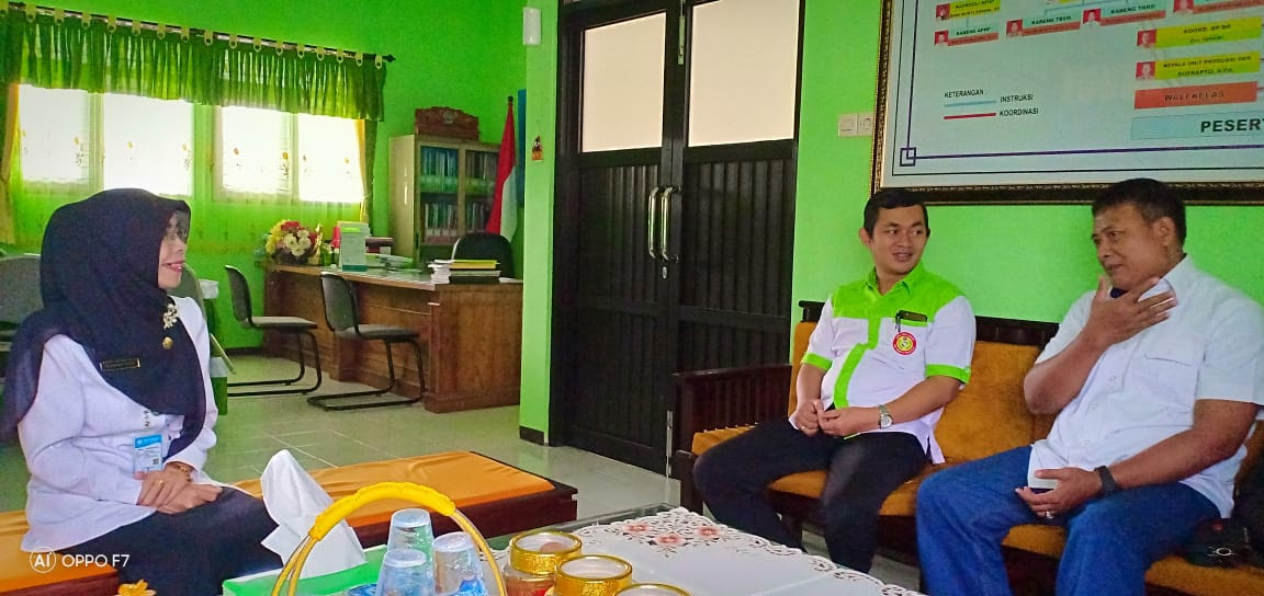 Sosialisasi dan Rekruitmen United Tractor School (UT ...