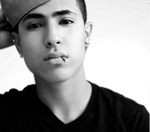 justin bieber desktop wallpapers 2011. justin bieber desktop wallpapers 2011. justin bieber wallpapers for desktop