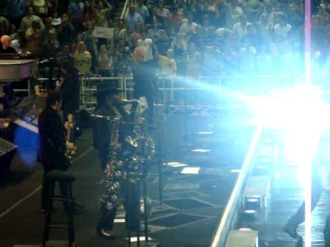 bruce springsteen born to run. Bruce Springsteen -- Born to