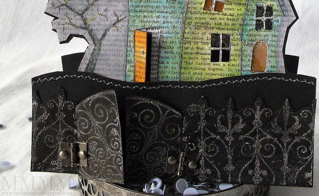 12 add a fence & gate made with Hero Arts Flourish Grids clear stamp