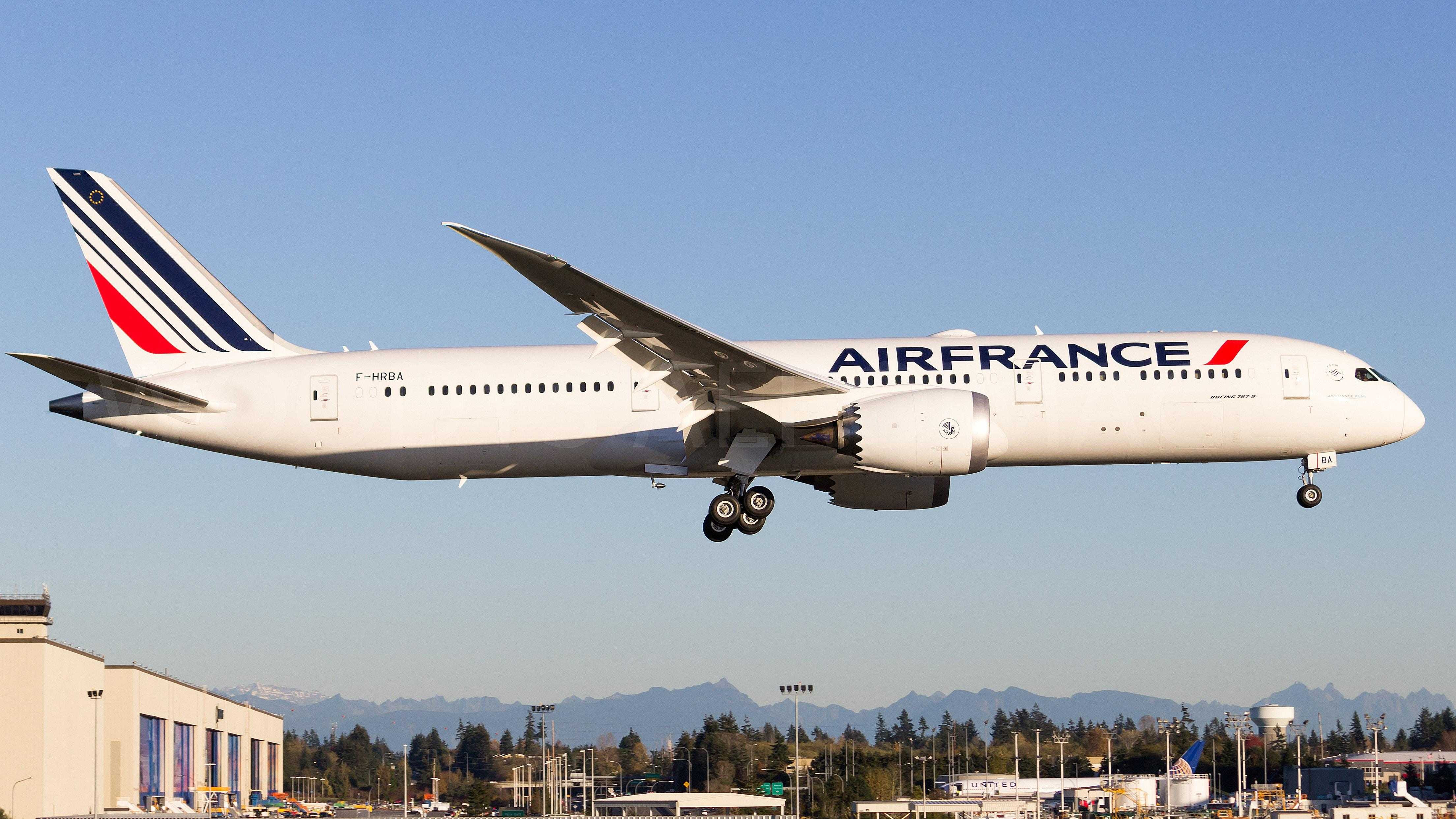 Primul Boeing 7879 Air France a operat primul zbor FOTO