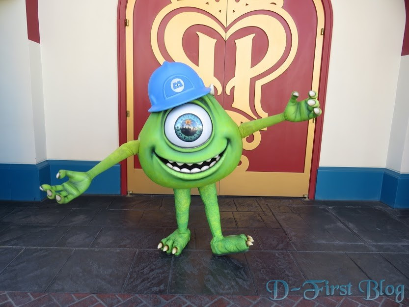 Dlr キャラクターグリーティング ディズニー カリフォルニア アドベンチャー