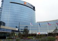 GlaxoSmithKline clinched the takeover of US research partner Human Genome Sciences Inc