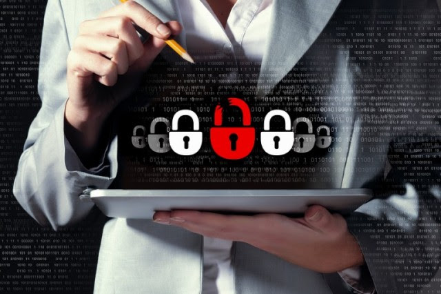 nypd-commissioner-vows-to-push-against-apple-google-smartphone-encryption-1