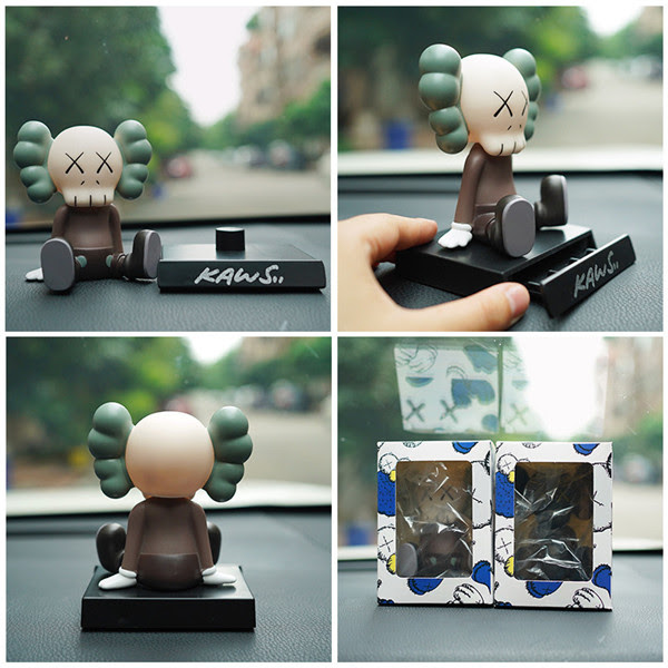 カウズ 車内インテリア 飾り物 Kaws 装飾ダッシュボード飾り
