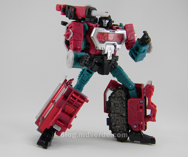Transformers Perceptor United Deluxe - modo robot