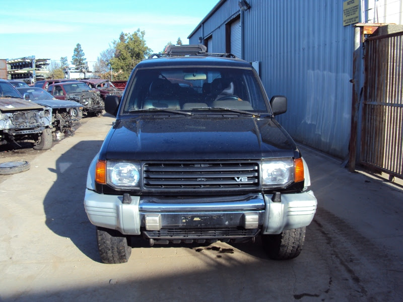 1995 MITSUBISHI MONTERO SUV SR MODEL 3 5L V6 AT 4X4 COLOR 1995 MITSUBISHI MONTERO SUV SR MODEL 3 5L V6 AT 4X4 COLOR