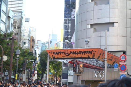 Shibuya 109, expensive, girly department store // shibuya 109, teurer, Tussiladen lol
