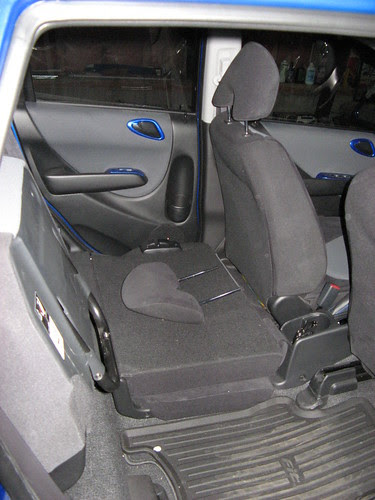 HOW TO: Use Your Magic Seats - Unofficial Honda FIT Forums