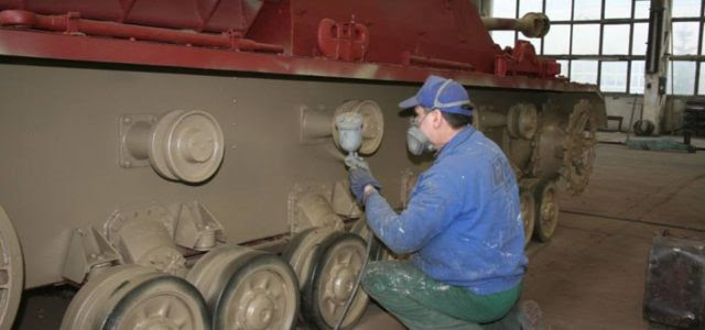 This Tank Was Discovered Hidden In 10 Feet Of Mud So They Restored It. The Result Of Their Efforts Is Rewarding!
