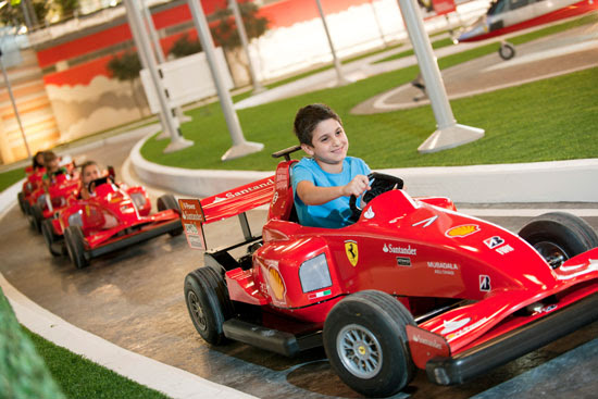 Perierga.gr - Ferrari Abu Dhabi