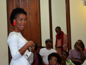 Jornalista negra relata caso de racismo em supermercado de BH Jornalista negra relata caso de racismo em supermercado de BH