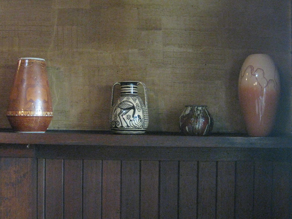 1930S ANTIQUE BEDROOM FURNITURE