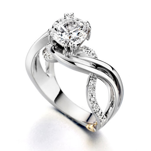 Luxury Unique Wedding Ring Sets for Her