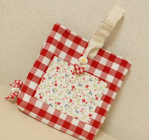 Sarubobo bag 1