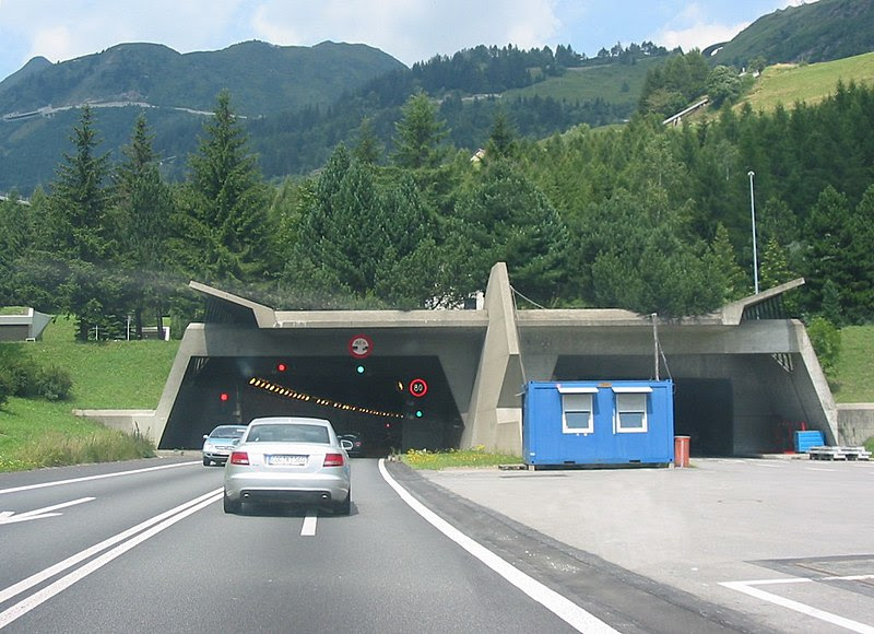 File:Gotthard Road Tunnel Switzerland.jpg