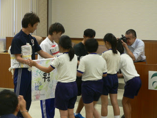 加治木小学校ブログ もう一つのｗカップサッカー応援団