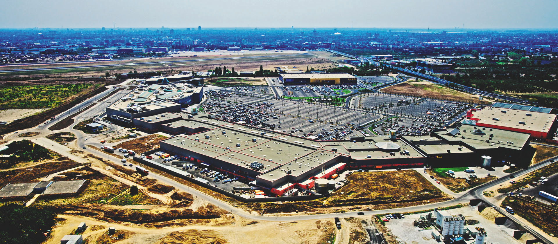 Baneasa Shopping City - Bog'Art
