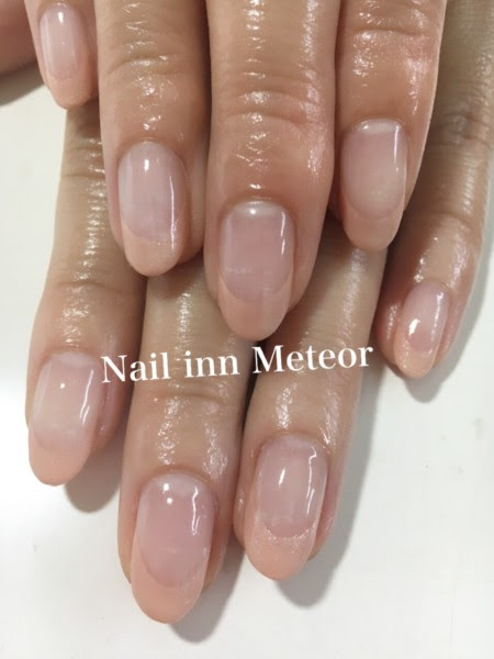 シンプルフレンチ ラメ入りベージュフレンチ Nail Inn Meteor 大府市のネイルサロン