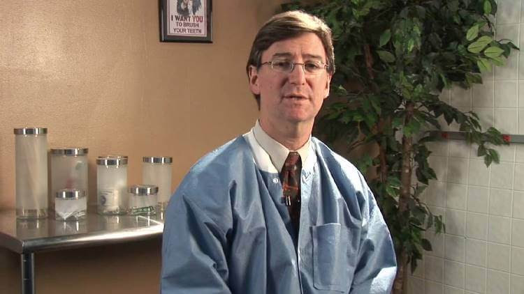 How Much Does a Dentist Make in Hour, Week, Month & Year ...