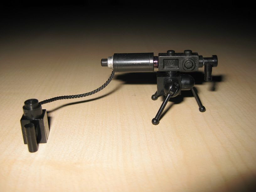 WWII Red Army Machine Gunner custom minifig with DP-28 · M2 Lego custom 