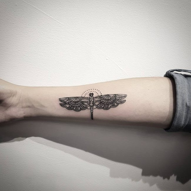 125+ Stunning Arm Tattoos For Women - Meaningful Feminine ...