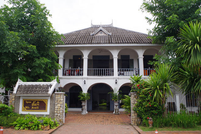 Villa Santi Hotel ヴィラ サンティ ホテル 16年8月訪問 ラオス ルアンパバーン ホテル泊まり歩き 付 旅行記 体験記