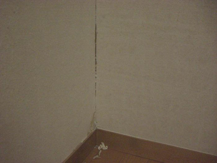 入り角のシワ 内装工事屋のブツブツ独り言