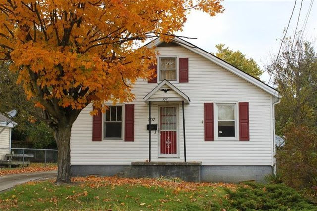 307 W Chestnut St, Nicholasville, KY 40356 - Home For Sale and Real ...