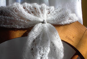 Knitting pattern for wedding ring shawl