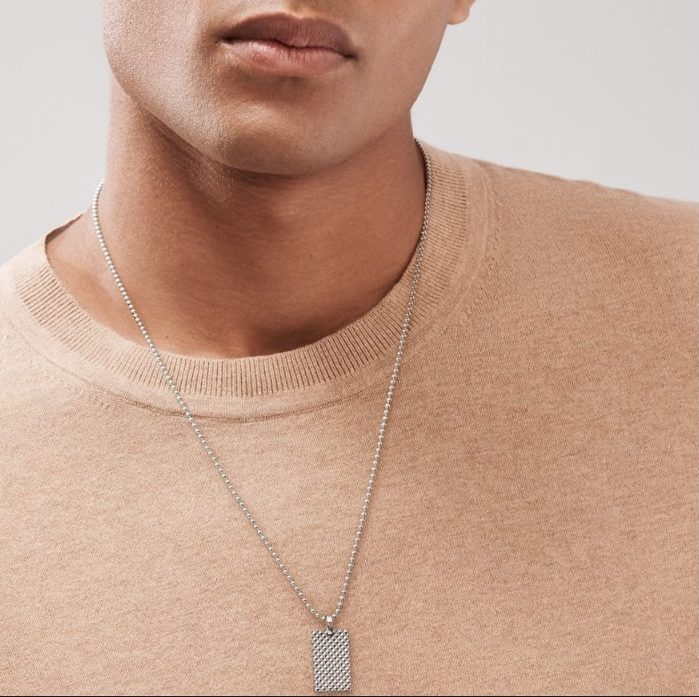 30 40代 大人男子の為の恥ずかしくない シンプルなメンズネックレス 厳選ブランド10選 ジュエリーを買う前の総合情報サイト