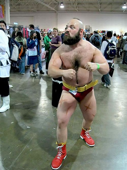 Best and Worst of Street Fighter Cosplay (28 pics) Best and Worst of Street Fighter Cosplay (28 pics)