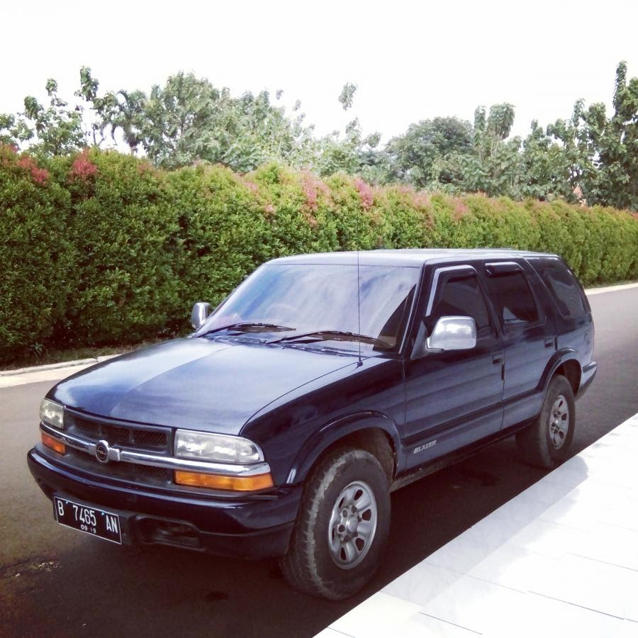 Opel Blazer th. 2000 - MobilBekas.com