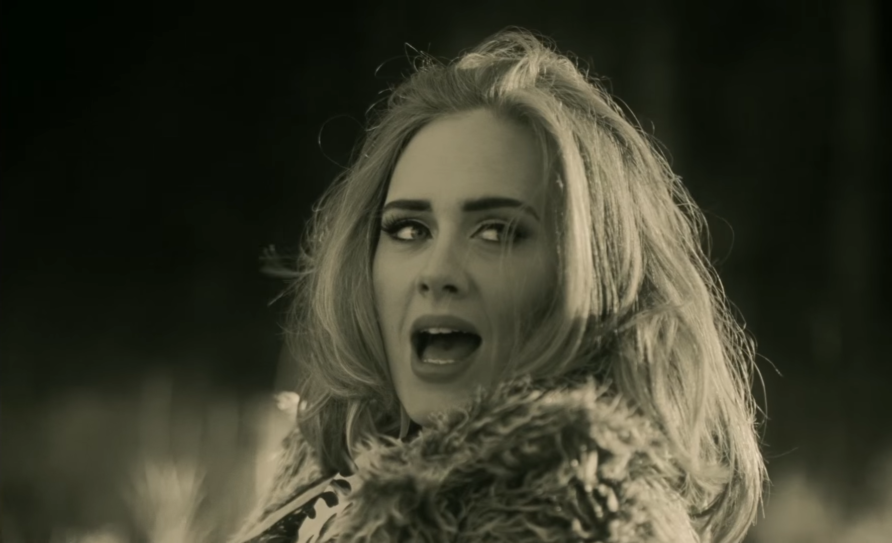 adele_screen_hello_big.png