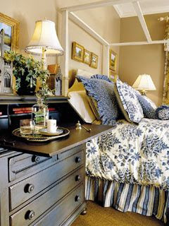 Pretty toile bedroom