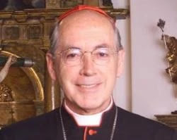 Cardenal Cipriani exige a Vargas Llosa respetar a la Iglesia Católica