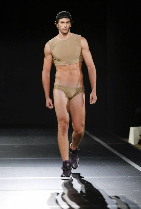 The Most Unusual Fashion Trends at New York Fashion Week (21 pics)
