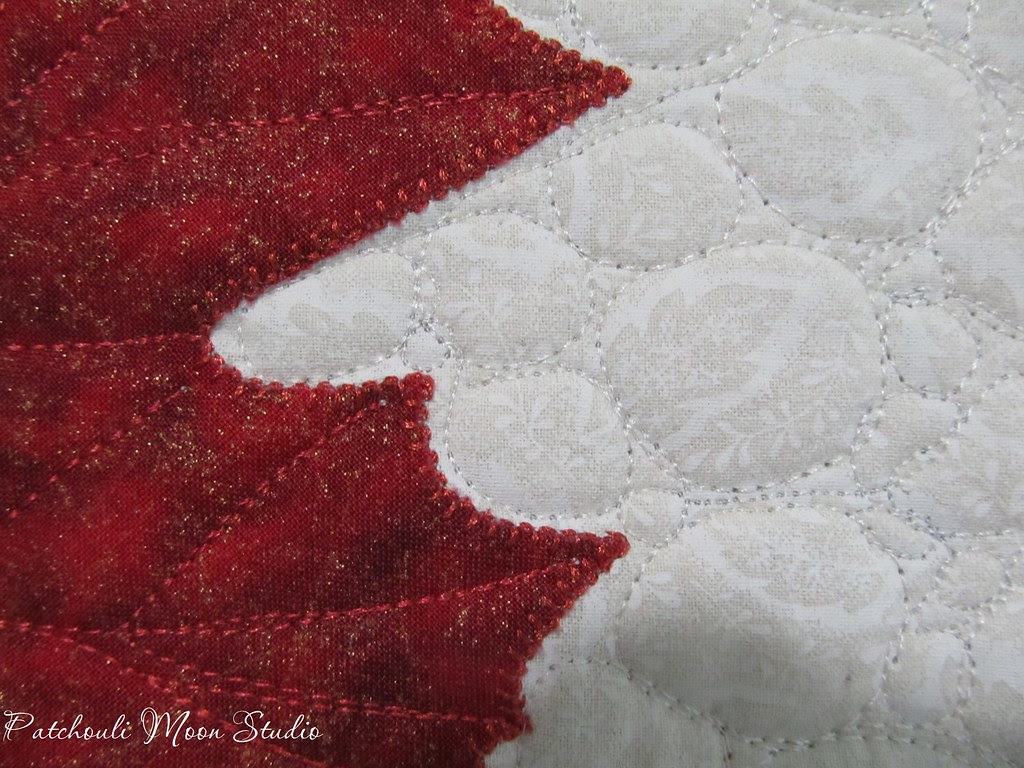 falling leaves table runner (1)