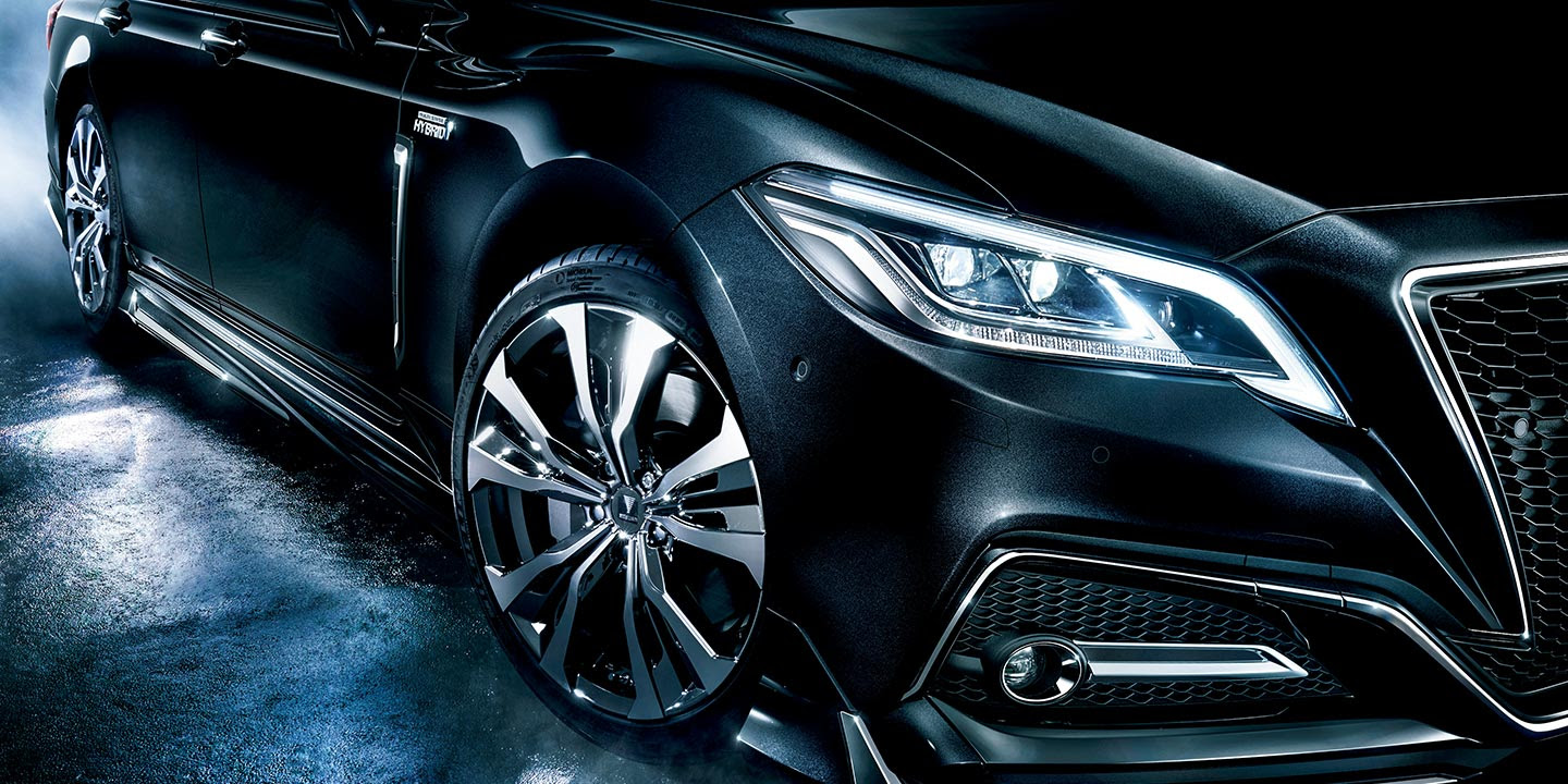 新型クラウン 18年型 はダサい 支持派と不支持派の意見は