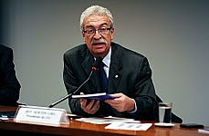 Tema: Lançamento do Anuário Brasileiro da Educação Básica - 2012. dep. Newton lima (PT-SP)