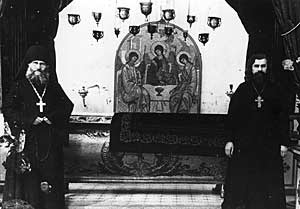 Pskov. In the Holy Trinity Cathedral, by the relics