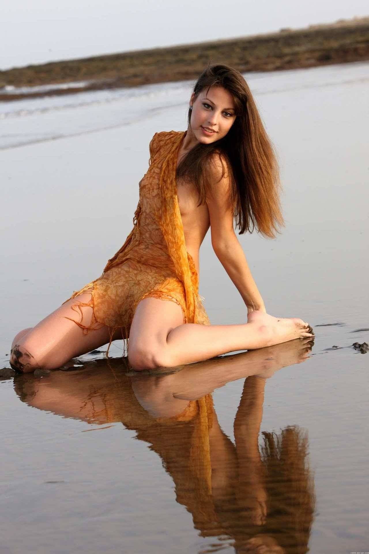 http://24.media.tumblr.com/tumblr_m5x521FzUJ1ruwx7bo1_1280.jpg
