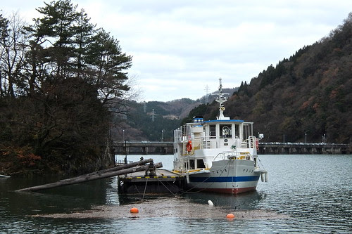 小さな船の旅（庄川峡）