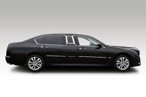 Mitsuoka Galue S50 Limousine