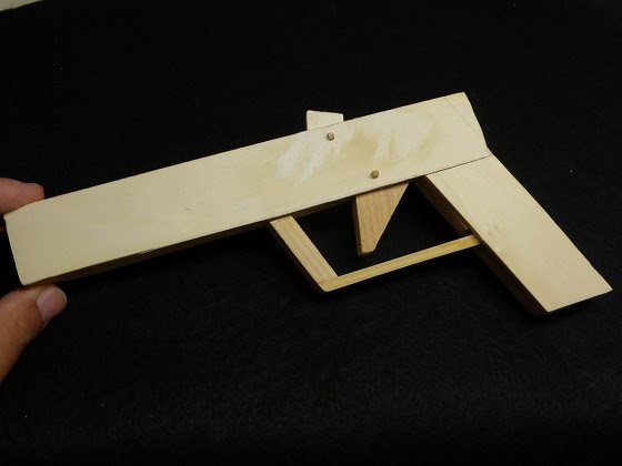 連発ゴム銃 ｆａｆ１０ を作ってみました Topics 手作りなら 思いのママ