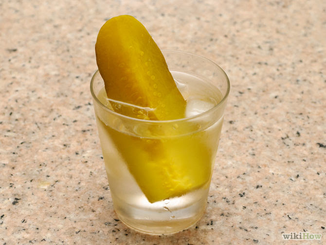 Make Gin and Tonic Step 12.jpg