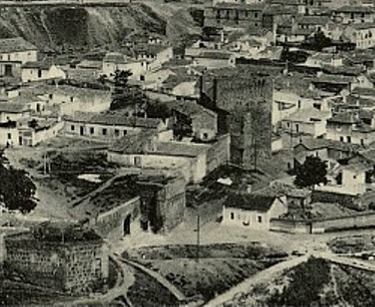 Torre de la Almofala a principios del siglo XX. Foto Grafos
