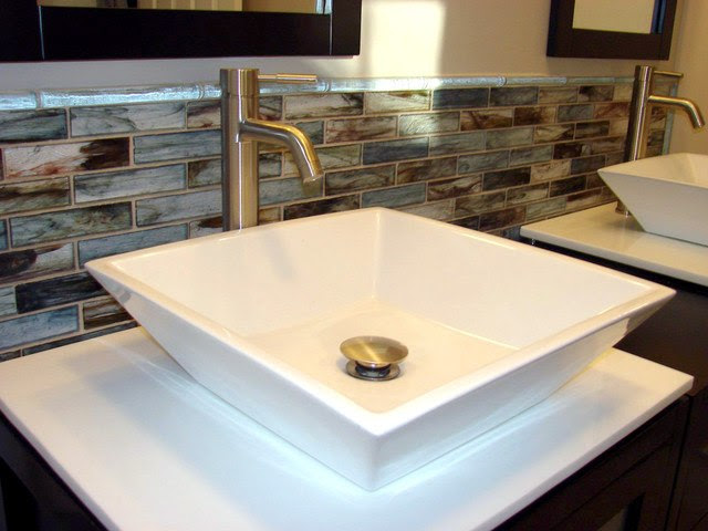20 EyeCatching Bathroom Backsplash Ideas