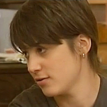 ピアスをメンズがつける位置は 位置による意味 おすすめスタイルを解説