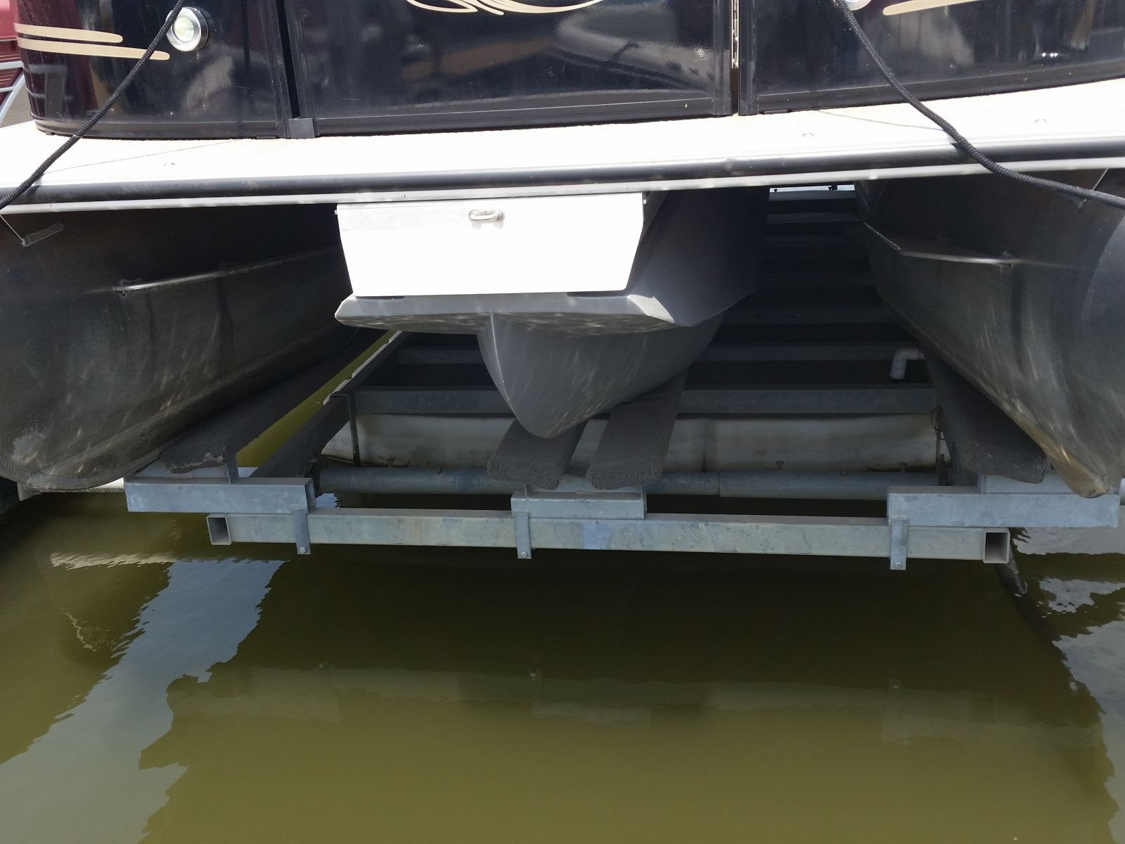 staying in ’toon: third pontoon testing boating tips and